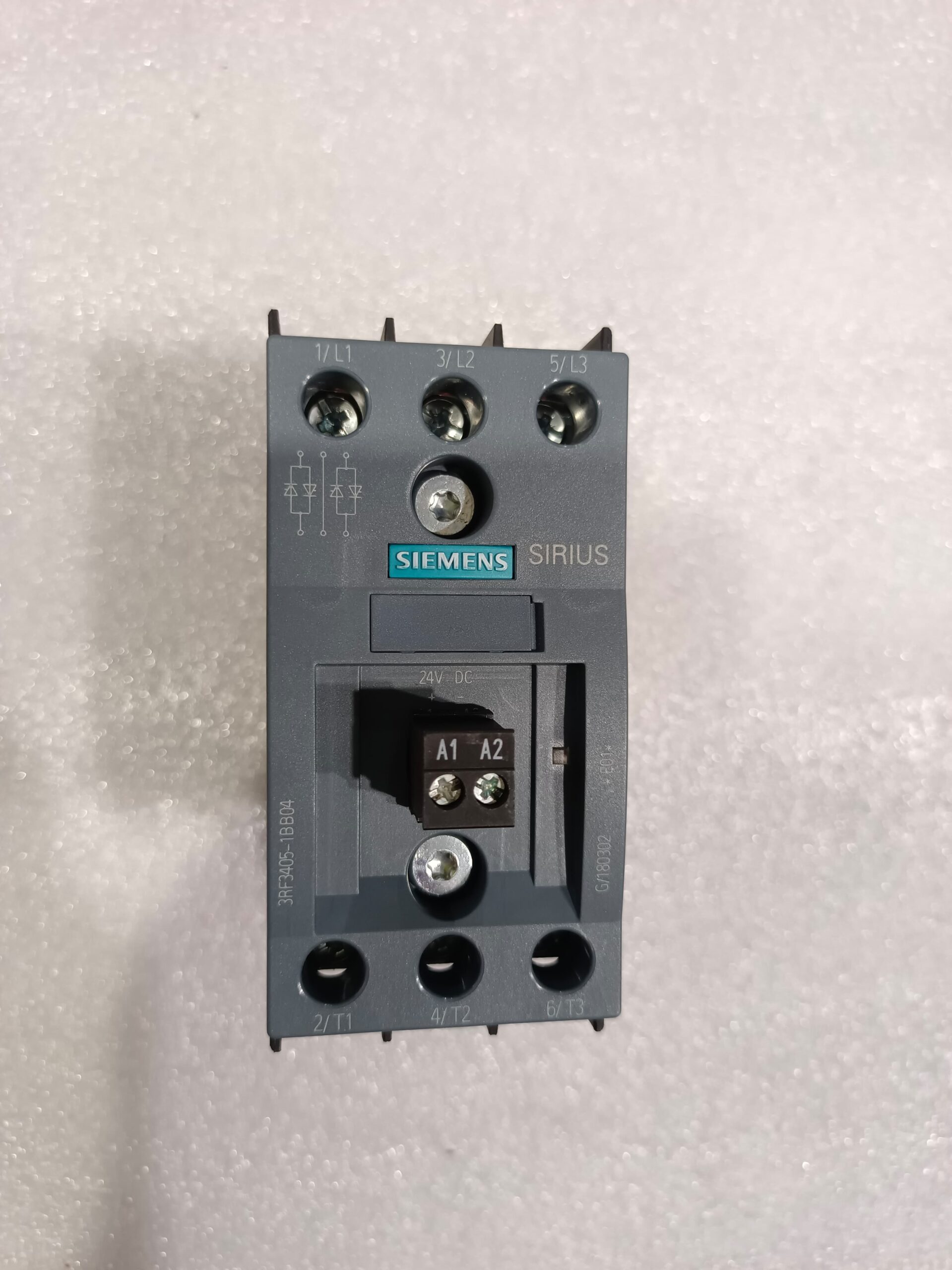 Siemens SIRIUS 3RF34 3RF3405-1BB04 Solid State Contactor | Industrial Electronic Switching Relay for Automation Systems thumbnail 8