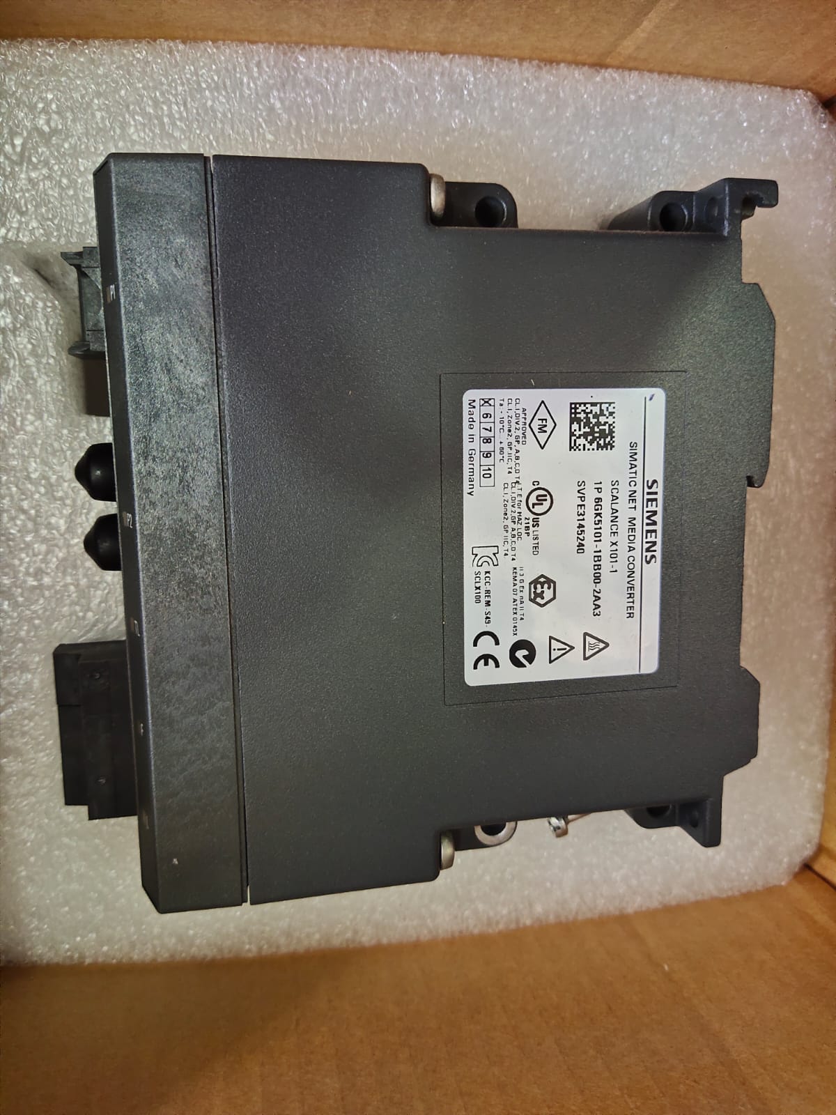 Siemens SCALANCE X101-1 6GK5101-1BB00-2AA3 SIMATIC NET Media Converter | Industrial Ethernet Fiber Optic Converter thumbnail 9