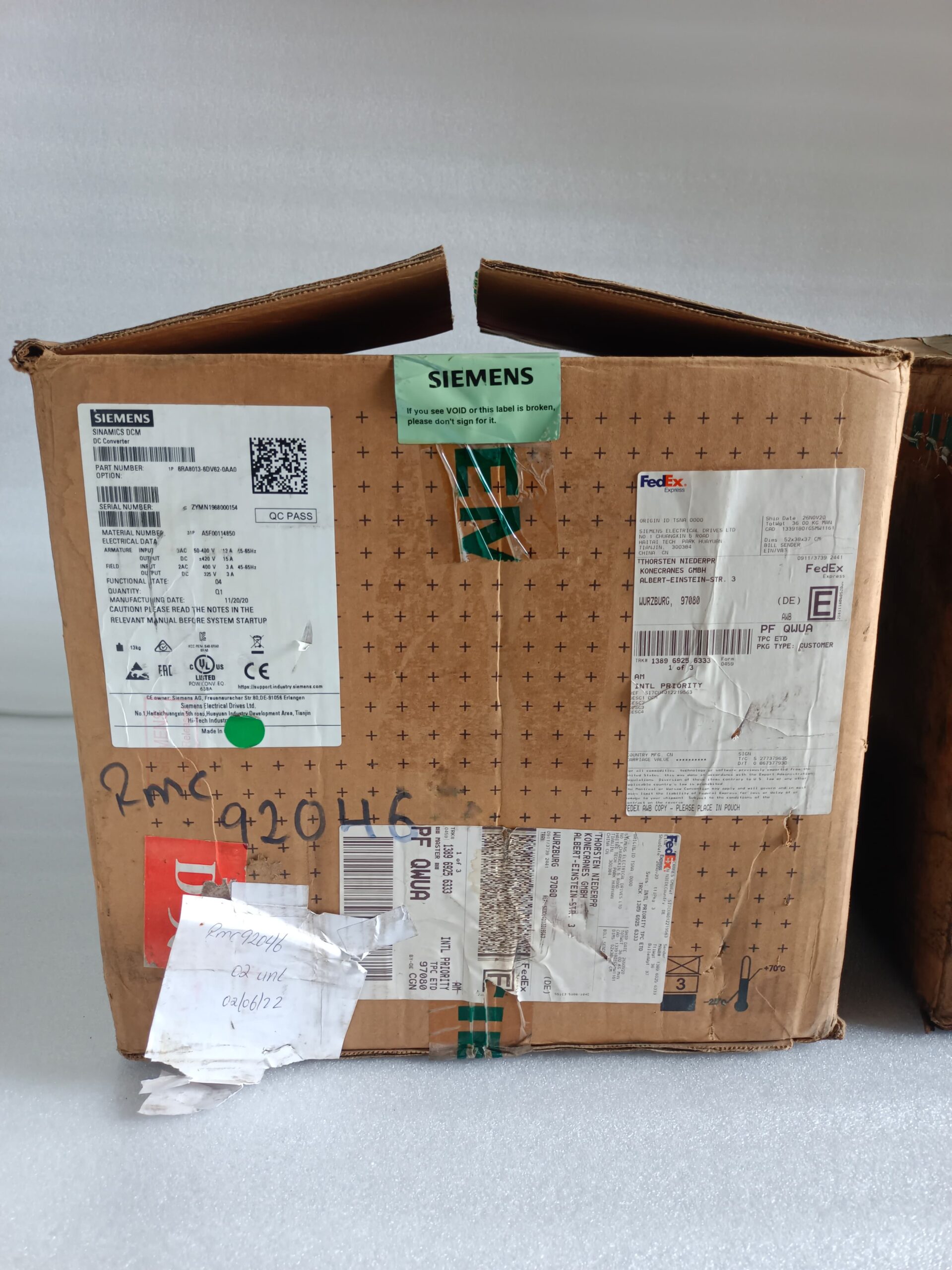 Siemens SINAMICS DCM 6RA8013-6DV62-0AA0 DC Converter Drive | Industrial DC Drive Converter for Motor Control Applications thumbnail 2