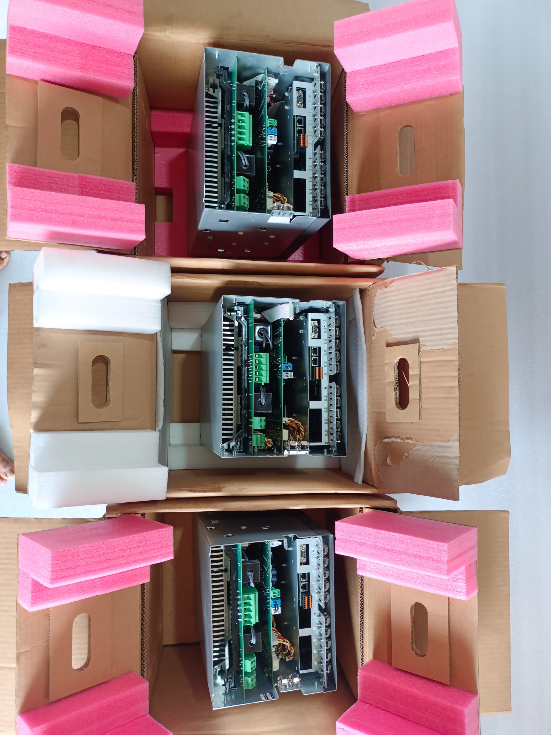 Siemens SINAMICS DCM 6RA8013-6DV62-0AA0 DC Converter Drive | Industrial DC Drive Converter for Motor Control Applications thumbnail 11