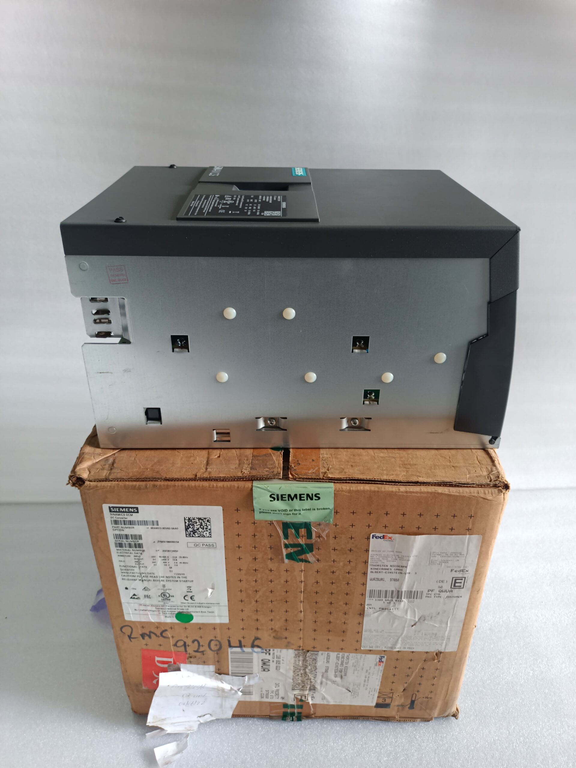 Siemens SINAMICS DCM 6RA8013-6DV62-0AA0 DC Converter Drive | Industrial DC Drive Converter for Motor Control Applications thumbnail 18