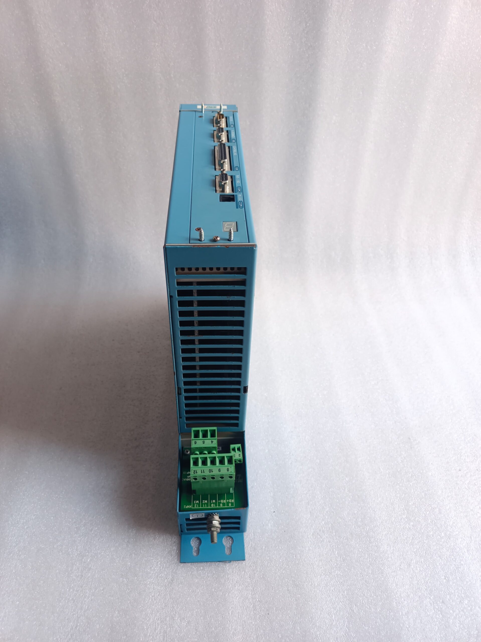 SSD Drives 637+/KD6R10-7-CAN, 637/D6K08-7 And 637+/D6R10-7-CAN DC Drive System – Industrial DC Motor Controller with CAN Communication thumbnail 6