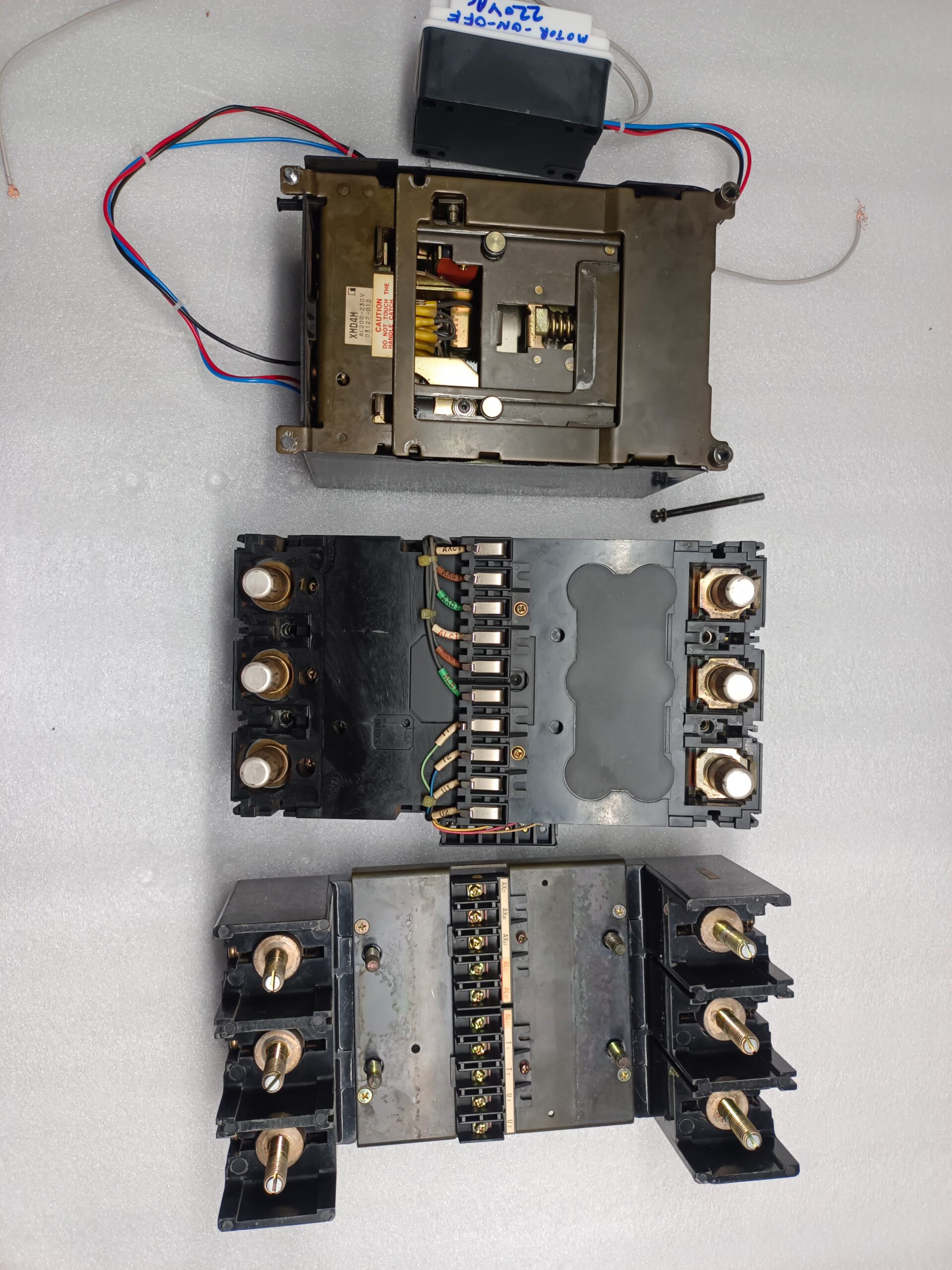 TERASAKI AME3B Air Circuit Breaker 250A 3 Pole with XMD4M Motor Operator | AC 200-220V ACB Power Distribution Solution thumbnail 12