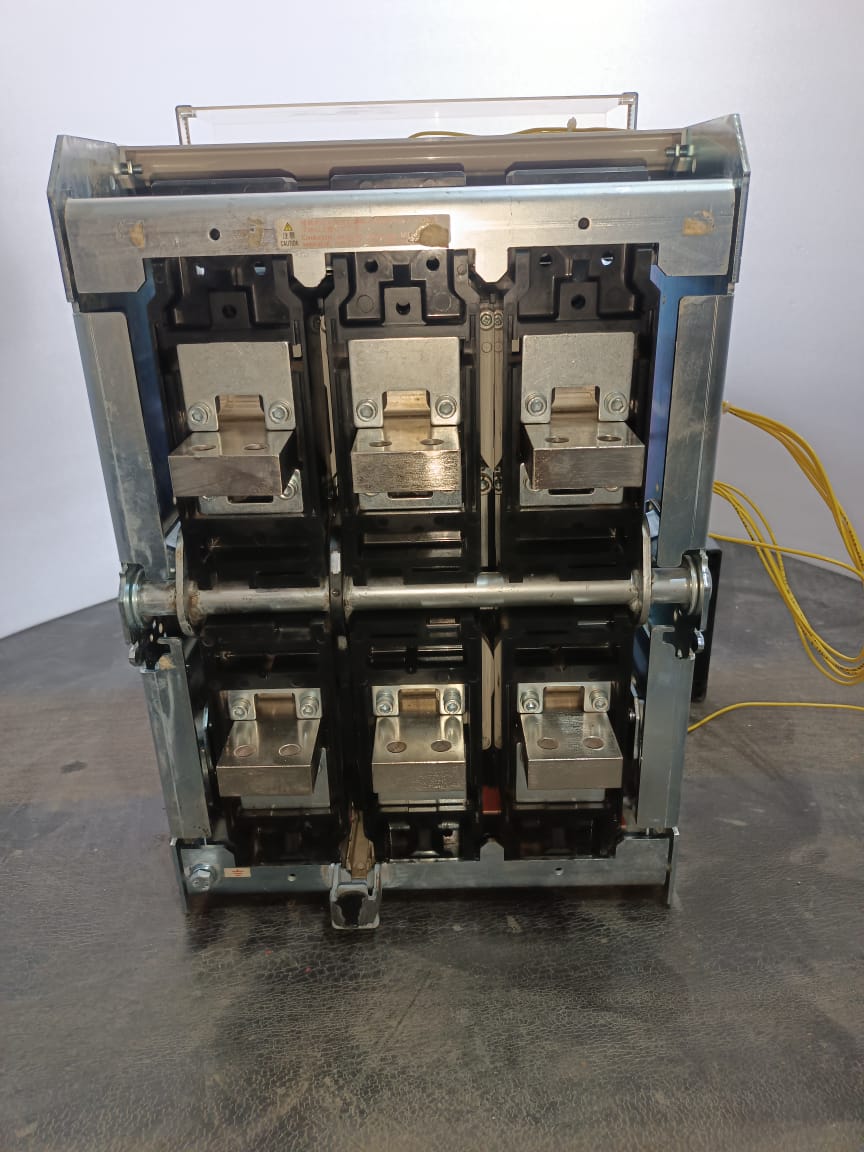 Terasaki AR220S Air Circuit Breaker TemPower2 – 2000A 3/4 Pole Drawout Air Circuit Breaker for Industrial Power Distribution thumbnail 7