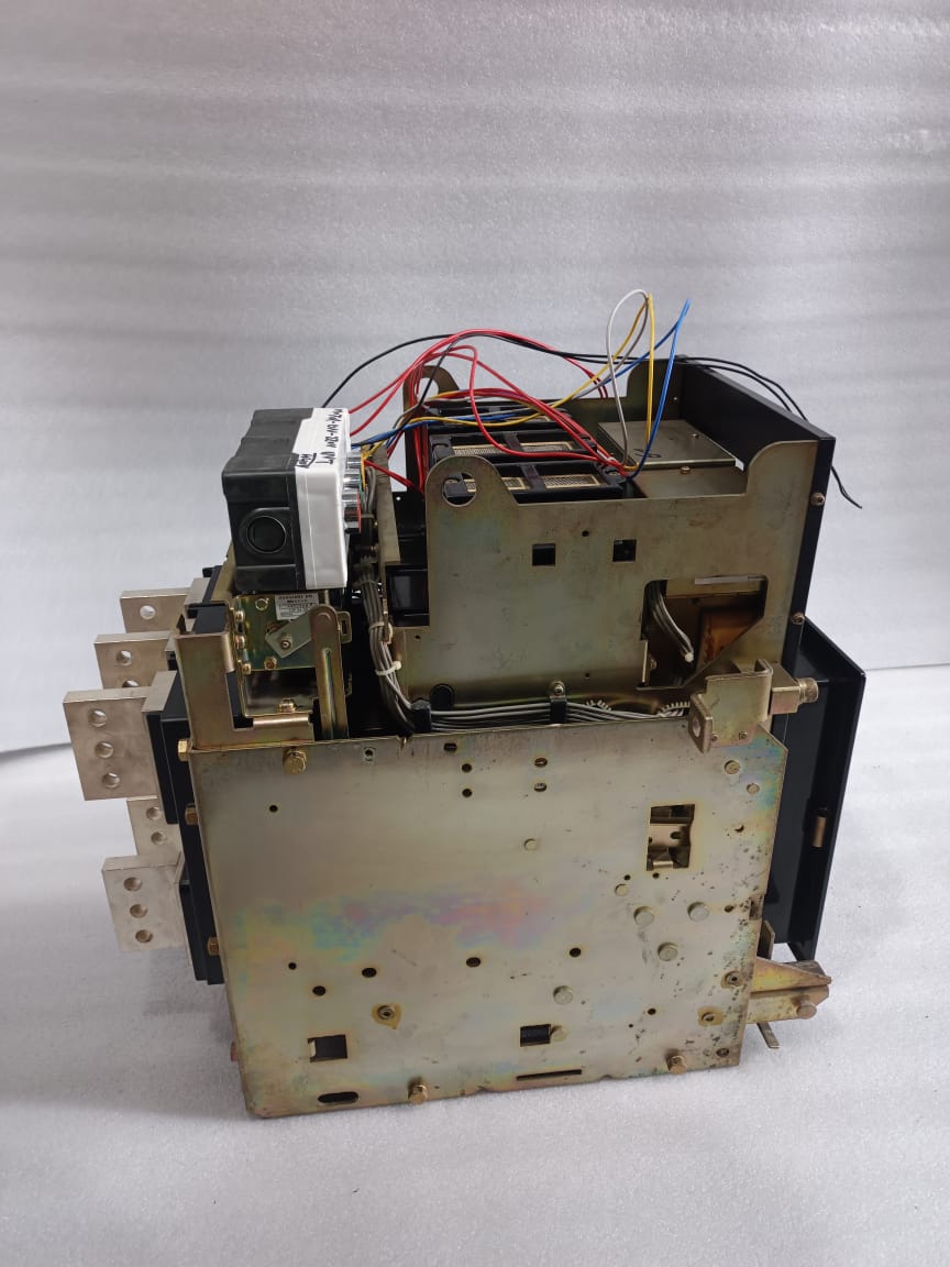 Terasaki AT20 TemPower Air Circuit Breaker 2000AMP, 3 Pole Automatic EDO Type with UVT 440V AC | Heavy Duty Industrial ACB thumbnail 10