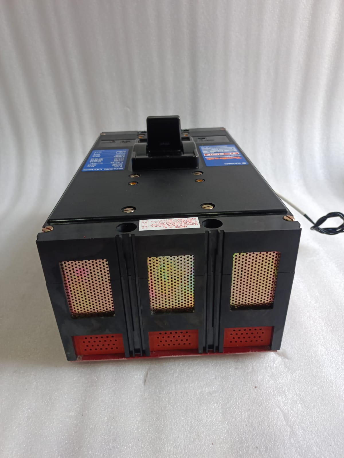 Terasaki TL-800F MCCB 800A 3/4 Pole Thermal Magnetic Molded Case Circuit Breaker for Industrial Protection thumbnail 11