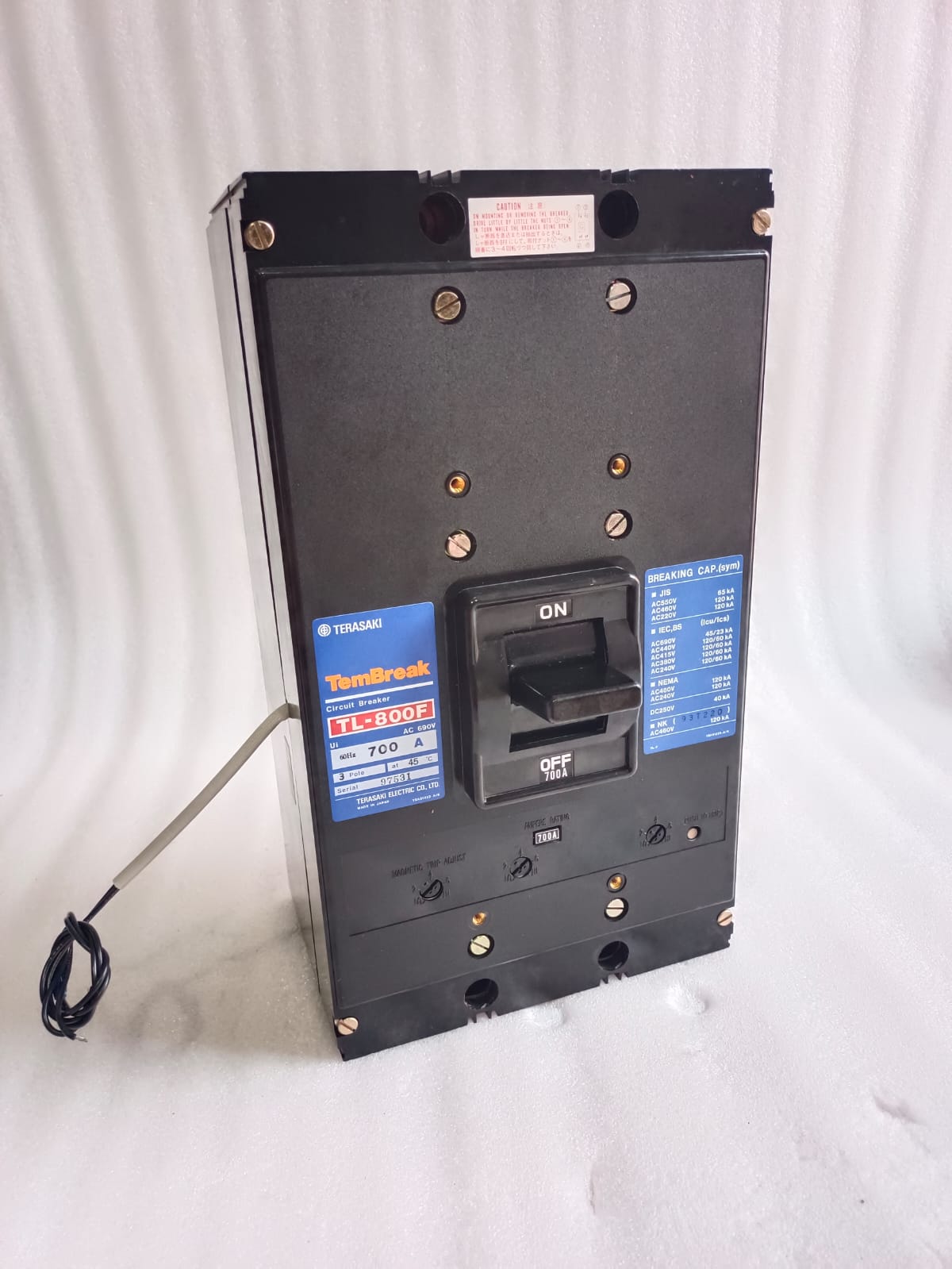 Terasaki TL-800F MCCB 800A 3/4 Pole Thermal Magnetic Molded Case Circuit Breaker for Industrial Protection thumbnail 9