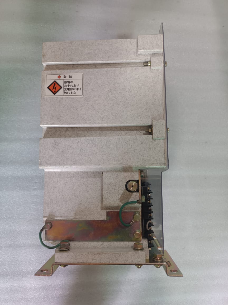 Toshiba CV-6HA Vacuum Contactor – 7.2kV 400A Medium Voltage Industrial Vacuum Switching Contactor thumbnail 6