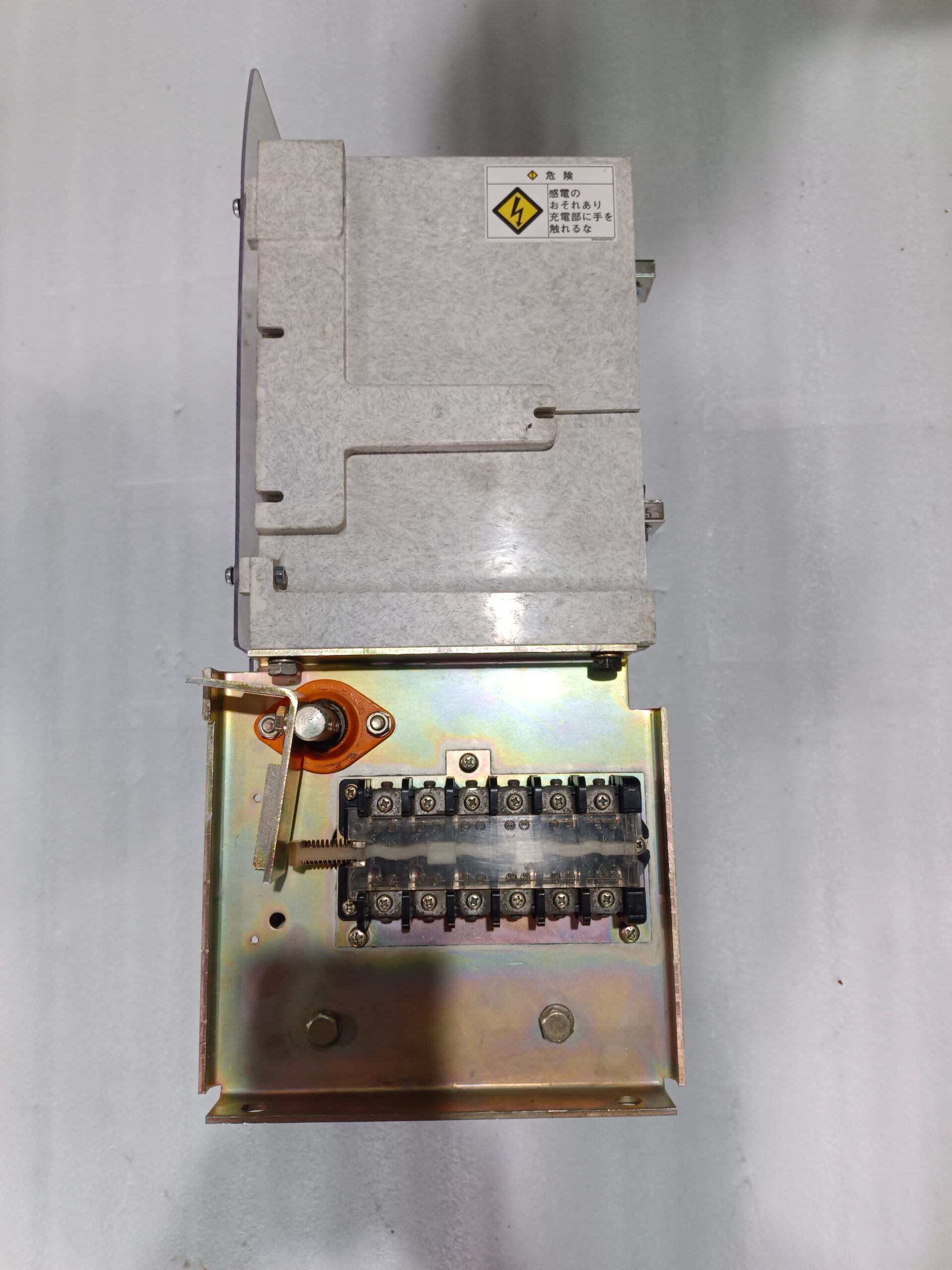 Toshiba CV-6KA High Voltage Vacuum Contactor – 700A Medium Voltage Vacuum Contactor with 220V AC Coil thumbnail 6