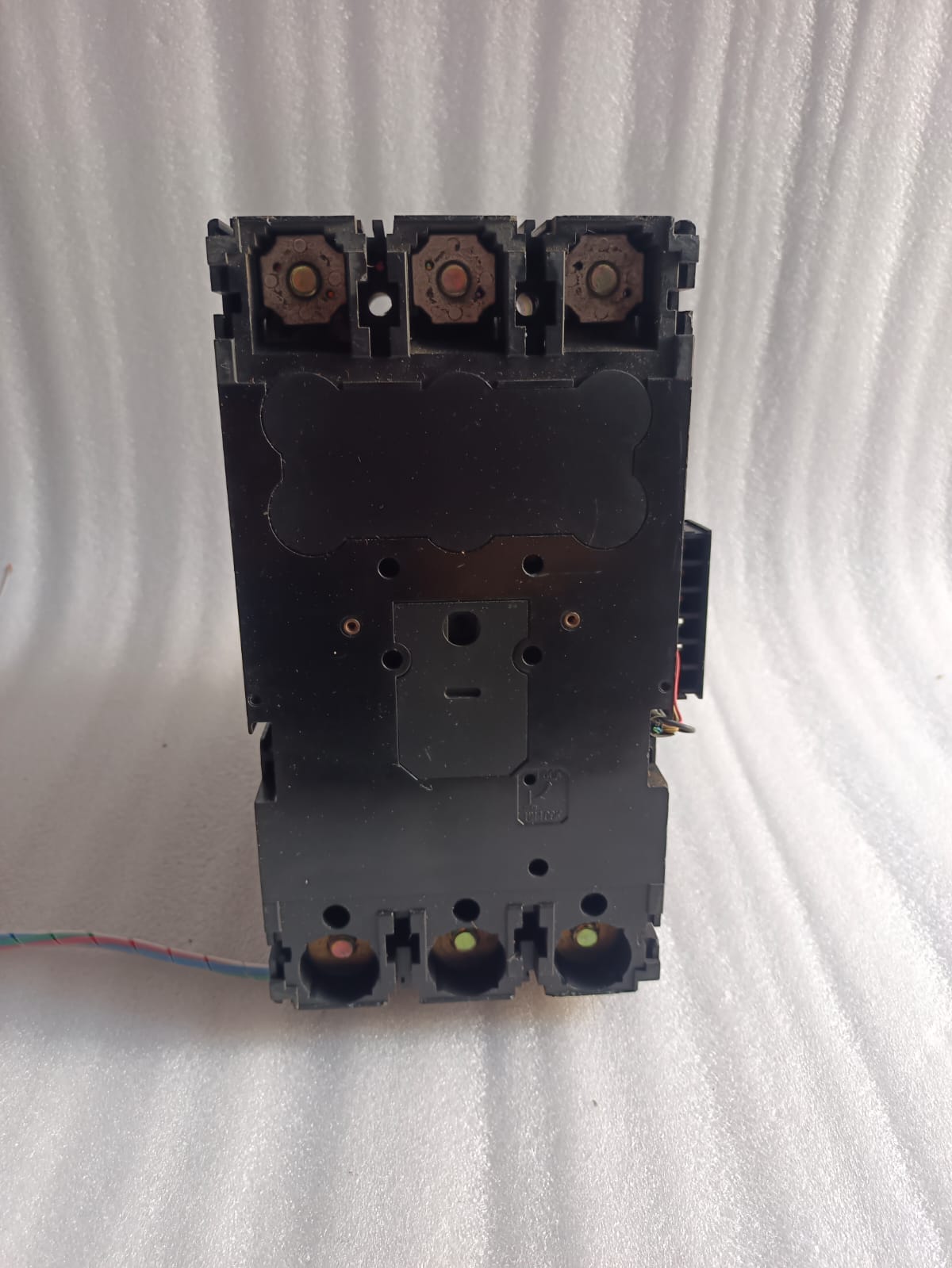 TERASAKI AME3B Air Circuit Breaker Motor Operator XMD4M 106A 3 Pole | ACB Automatic Spring Charging Motor Unit thumbnail 8