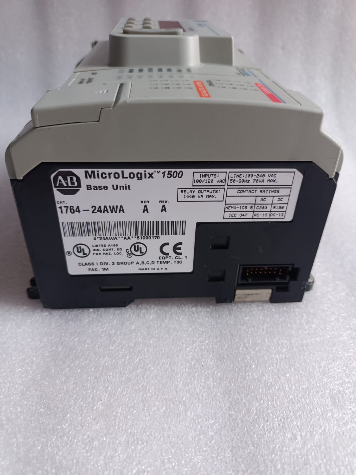 Allen-Bradley 1764-24AWA MicroLogix 1500 PLC Controller Module – Compact Industrial Automation CPU Unit thumbnail 3