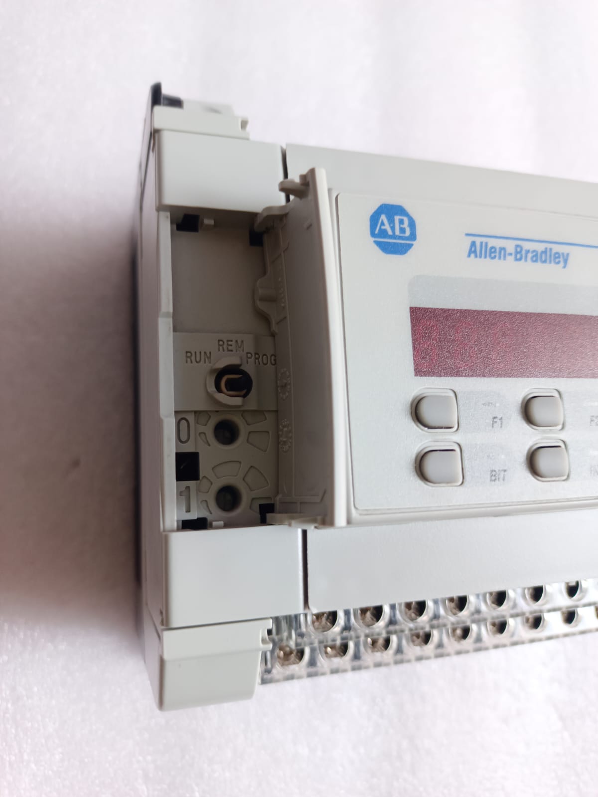 Allen-Bradley 1764-24AWA MicroLogix 1500 PLC Controller Module – Compact Industrial Automation CPU Unit thumbnail 11