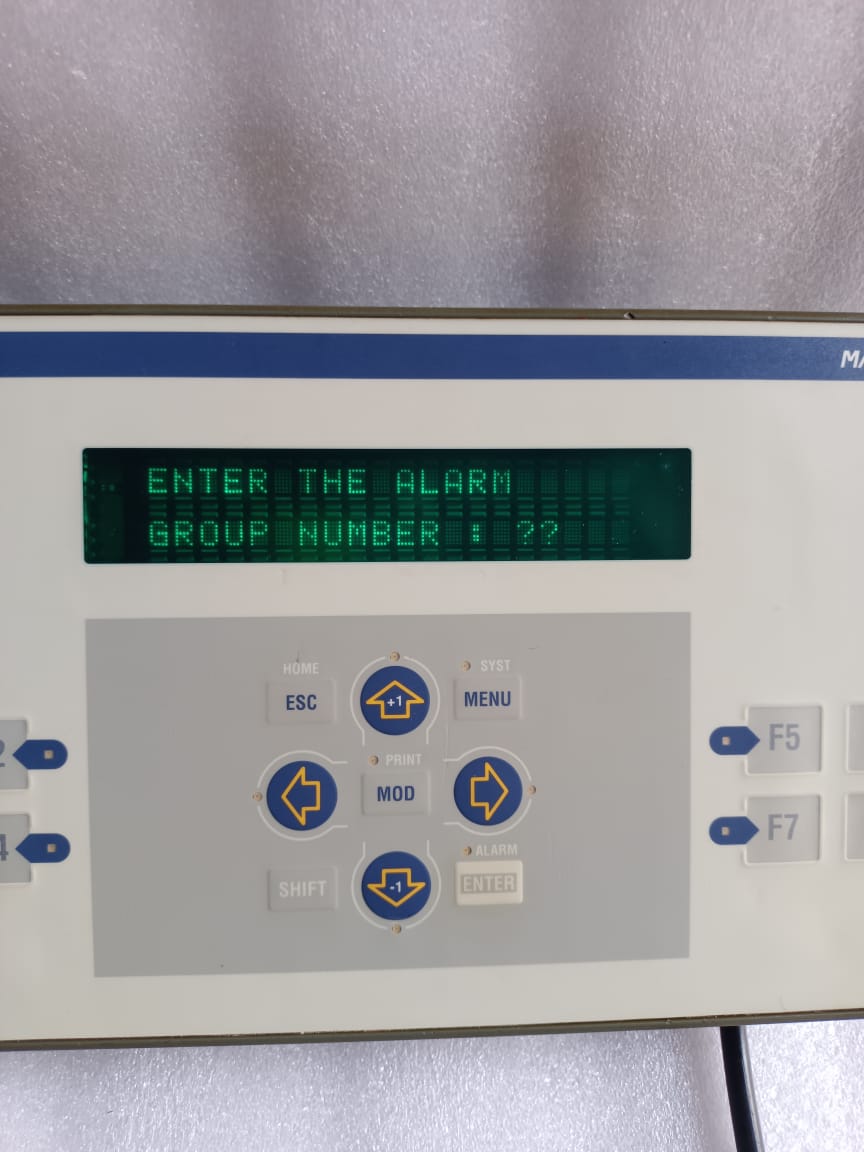 Telemecanique Magelis XBT-P012010 / XBTP012010 HMI Operator Panel, 3.8” Monochrome LCD, Keypad, Serial PLC Interface thumbnail 5