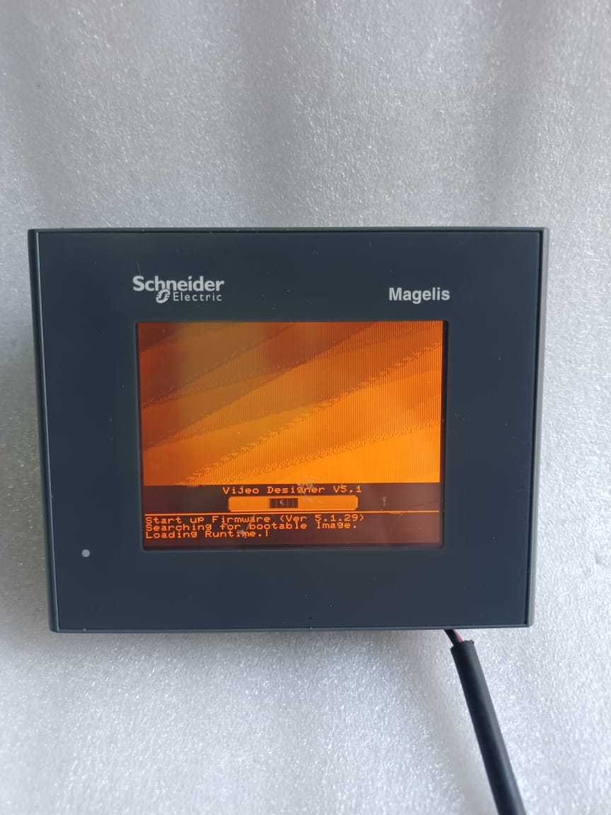Schneider Electric Magelis XBTGT1105 HMI | 10.4 Touchscreen Industrial Operator Interface Panel thumbnail 13