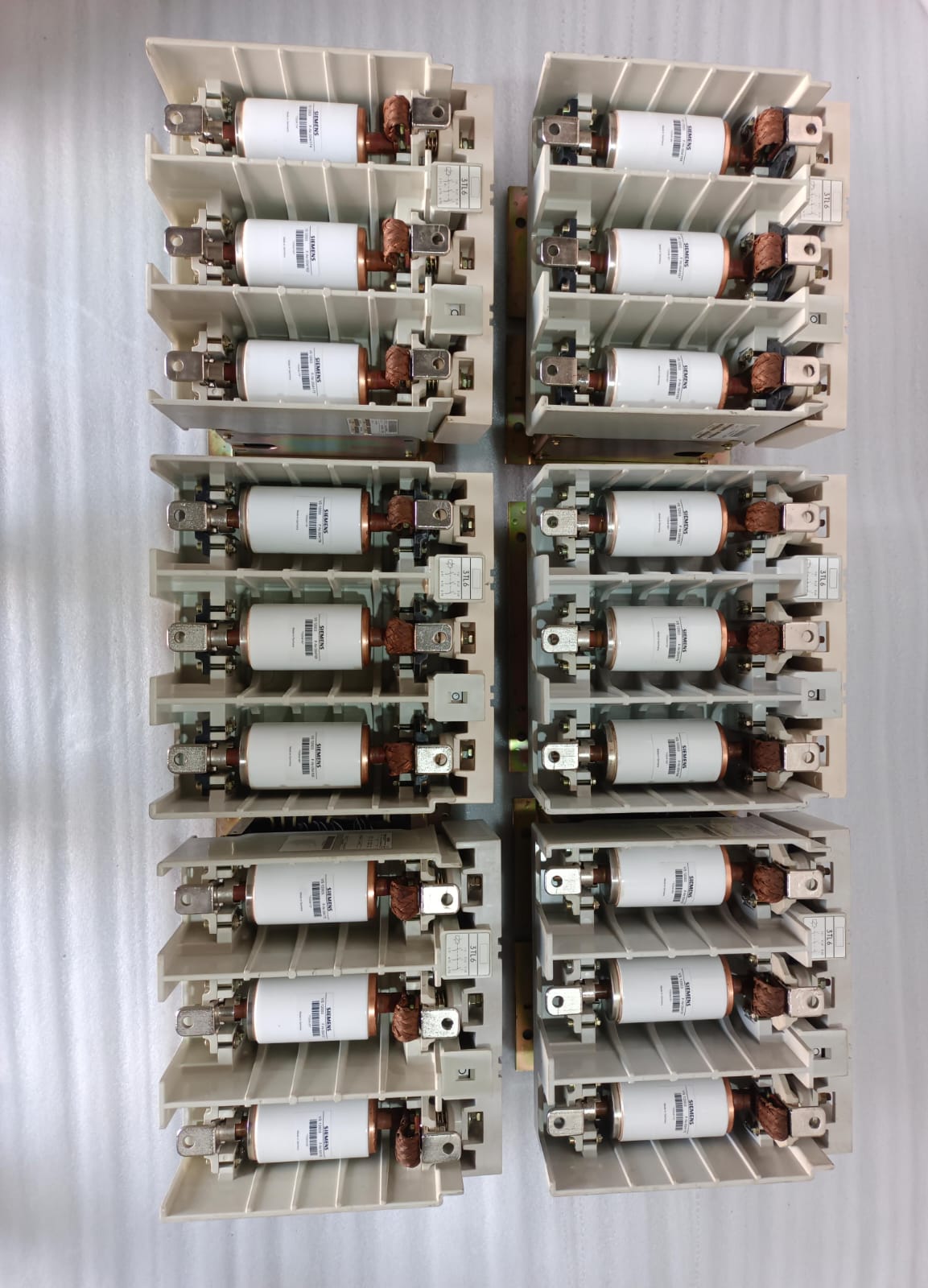 Siemens 3TL6515-0AL2-Z 400A 12kV Vacuum Contactor – Medium Voltage Industrial Switching Contactor thumbnail 2