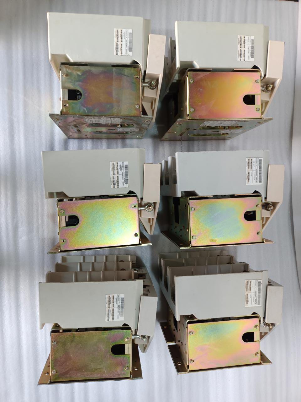 Siemens 3TL6515-0AL2-Z 400A 12kV Vacuum Contactor – Medium Voltage Industrial Switching Contactor thumbnail 5