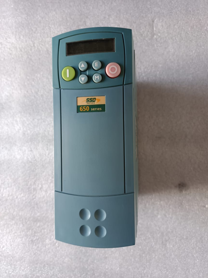 SSD 650/005/400/F/00/DISP/UK/0/0 AC Drive 2A 3-Phase – Industrial Variable Frequency Drive (VFD) for Precision Motor Control thumbnail 2