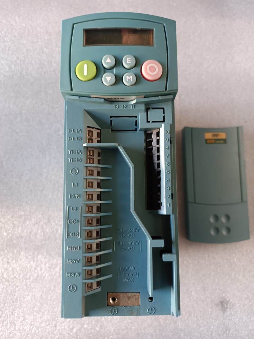 SSD 650/005/400/F/00/DISP/UK/0/0 AC Drive 2A 3-Phase – Industrial Variable Frequency Drive (VFD) for Precision Motor Control thumbnail 10