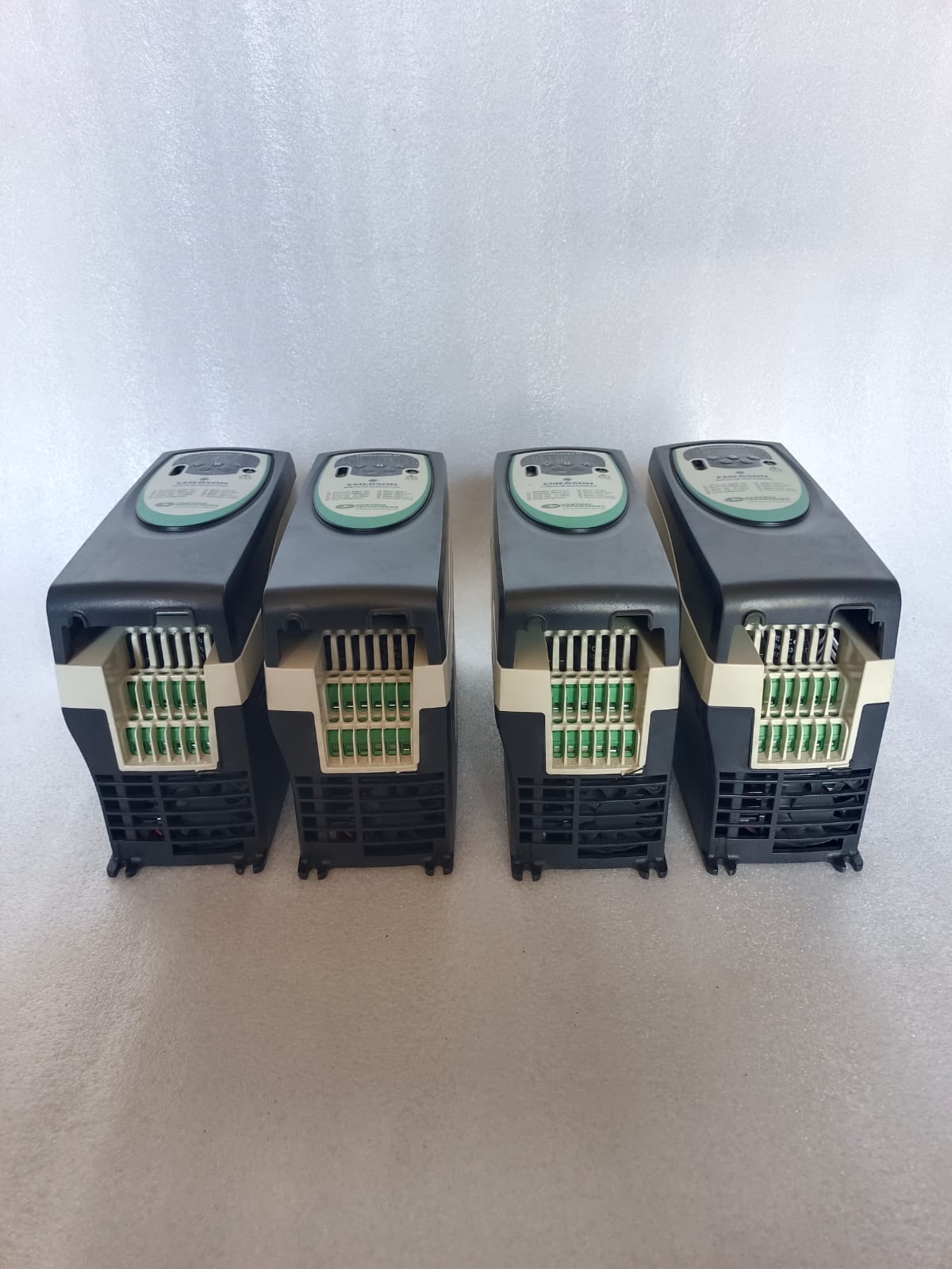 EMERSON SKC3400400 5HP AC Drive – Industrial Variable Frequency Drive (VFD) for Precision Motor Speed Control thumbnail 5