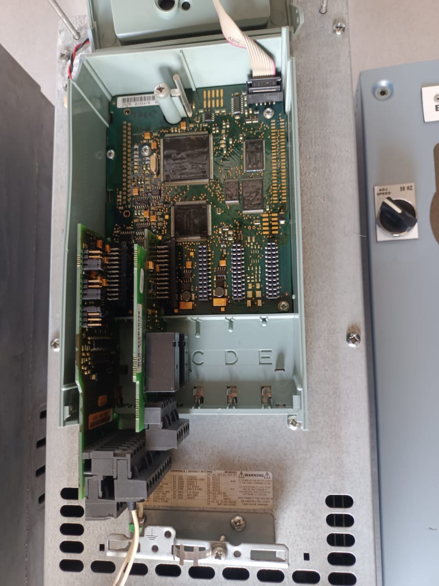 VACON PA003855T1SSV AC Drive 31/38A 3-Phase – Industrial Variable Frequency Drive (VFD) for Precision Motor Control thumbnail 3