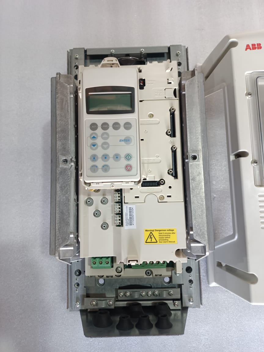 ABB ACS800-01-0016-3+B056+C132+E200+K458+R700 15HP AC Drive – Industrial Variable Frequency Drive (VFD) for High-Performance Motor Control thumbnail 3