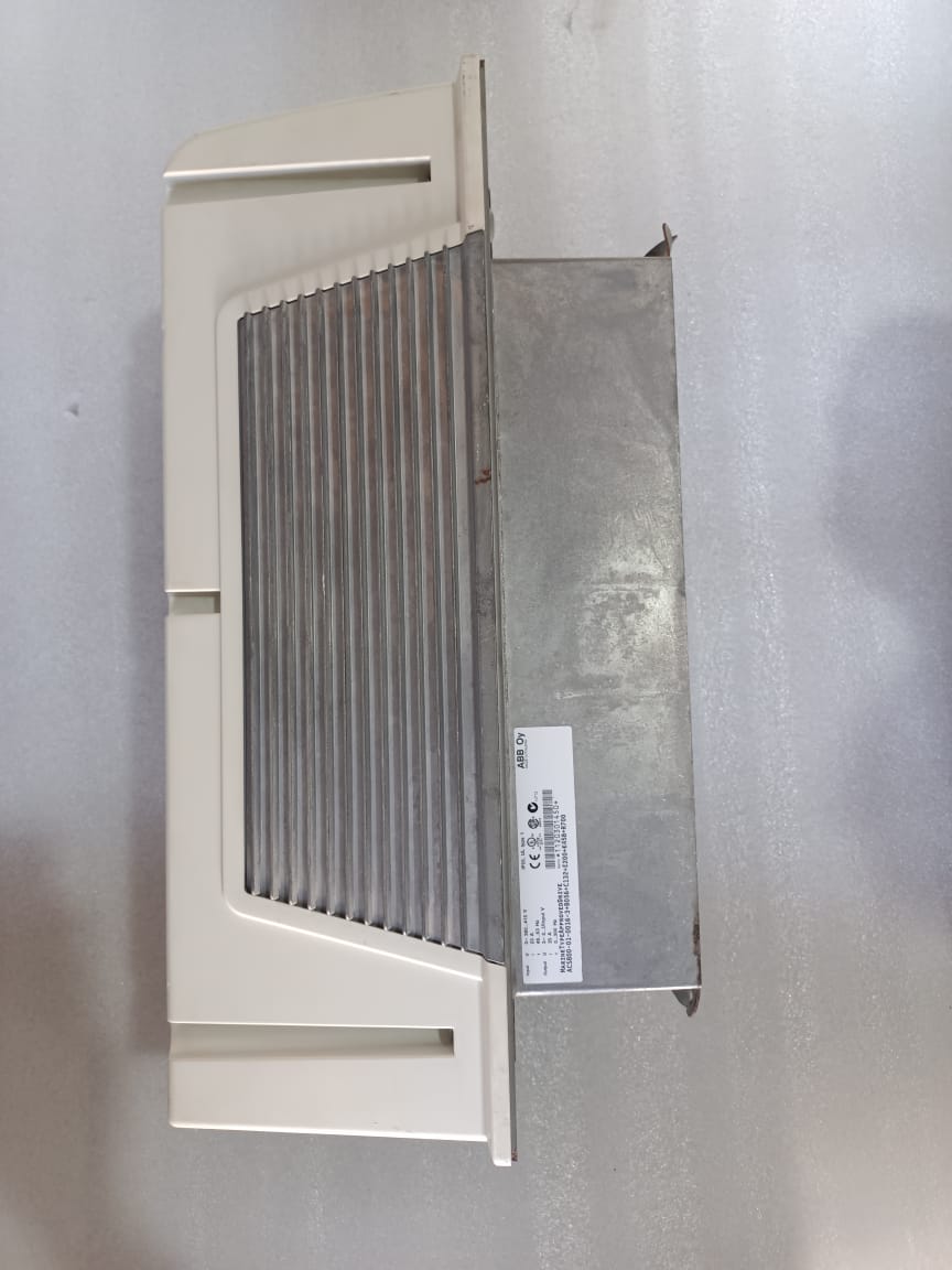 ABB ACS800-01-0016-3+B056+C132+E200+K458+R700 15HP AC Drive – Industrial Variable Frequency Drive (VFD) for High-Performance Motor Control thumbnail 13