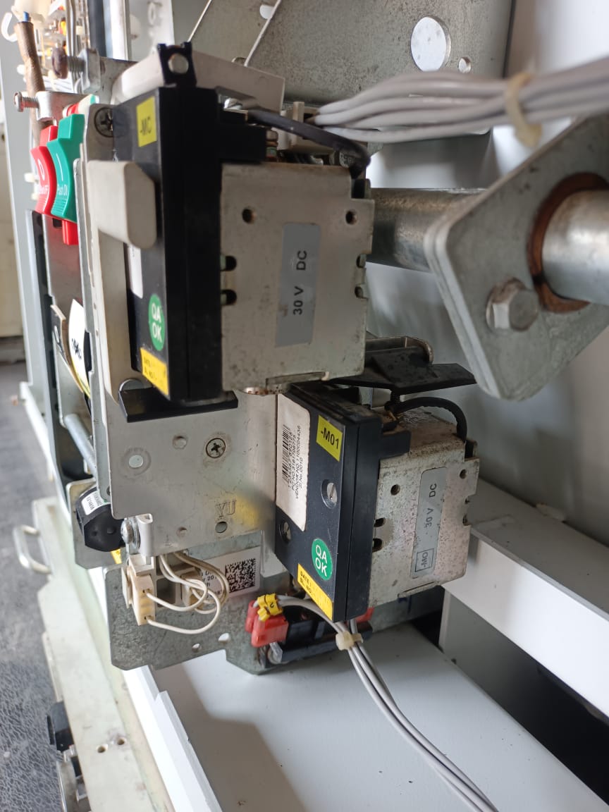 ABB VD4/W36.12.32 36kV 1250A High Voltage Vacuum Circuit Breaker (VCB) – Medium Voltage Switchgear Protection Solution thumbnail 3