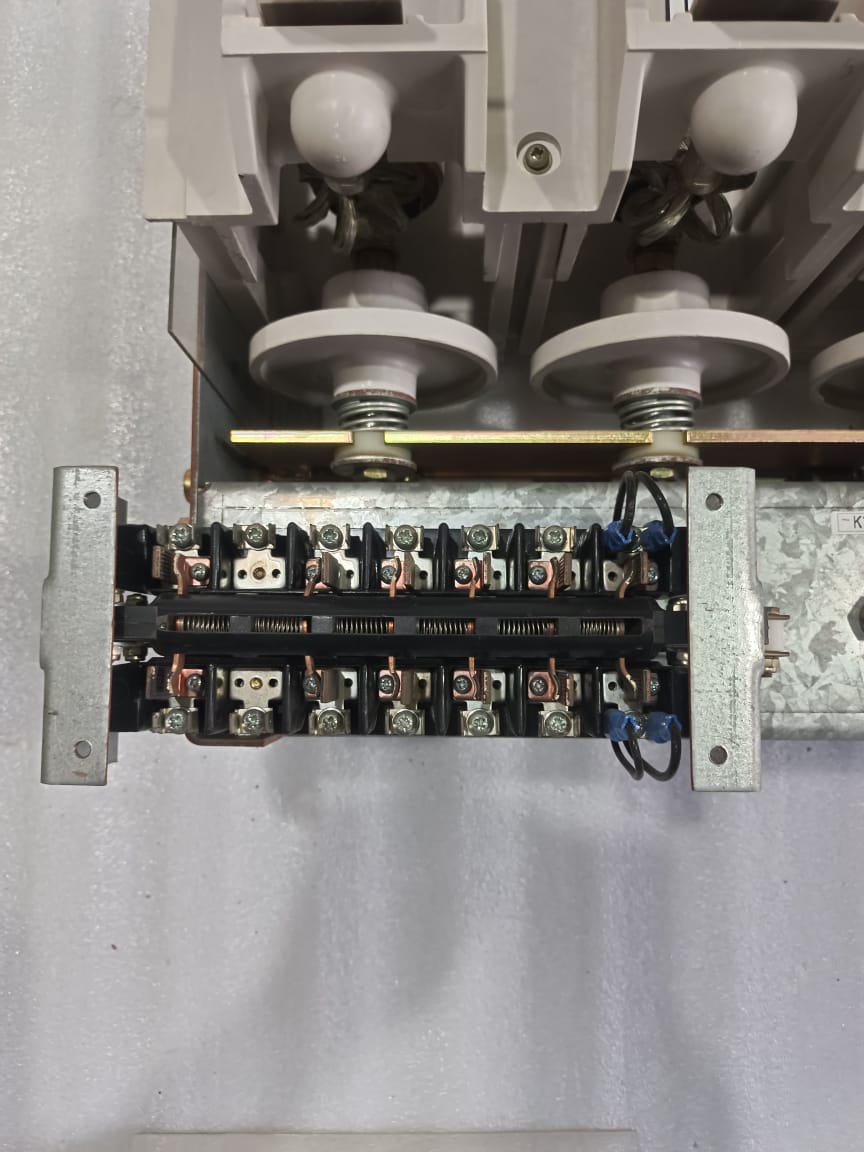 ALSTOM SLIMLINE1-F52ZZ Vacuum Contactor – 400A 6.6kV Medium Voltage Vacuum Contactor with 110V DC Coil thumbnail 11
