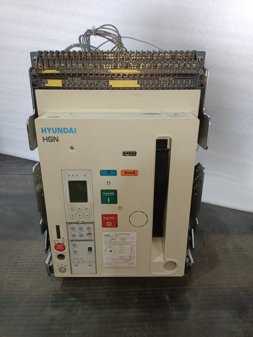 Hyundai HGN16A3B M2C2S258L Air Circuit Breaker 1600A, Drawout Type, 3 Pole, Electronic Trip Unit – HGN Series ACB thumbnail 4