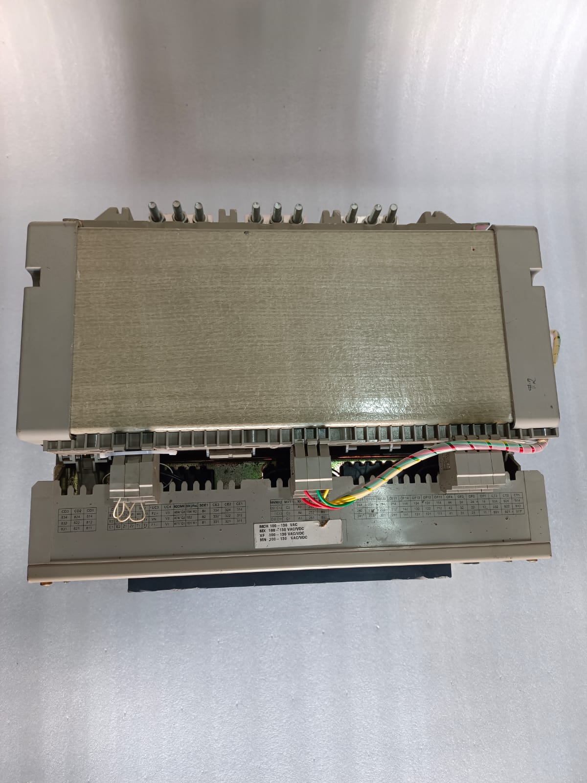 Schneider Merlin Gerin Masterpact NW32 H1 Air Circuit Breaker 3200A Drawout ACB with Micrologic Trip Unit thumbnail 5