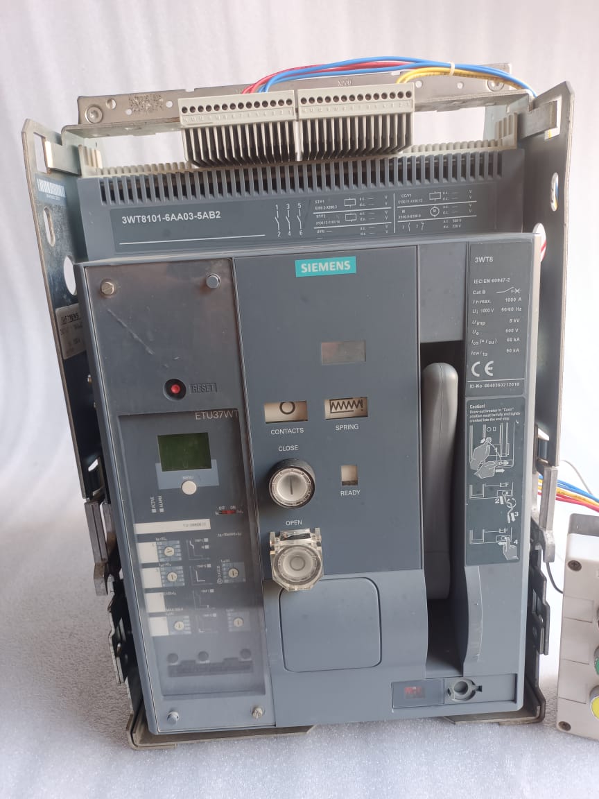 Siemens 3WT8 1000A 3-Pole Air Circuit Breaker (ACB) – Model 3WT8101-6AA03-5AB2 | High Performance Power Protection Solution thumbnail 3