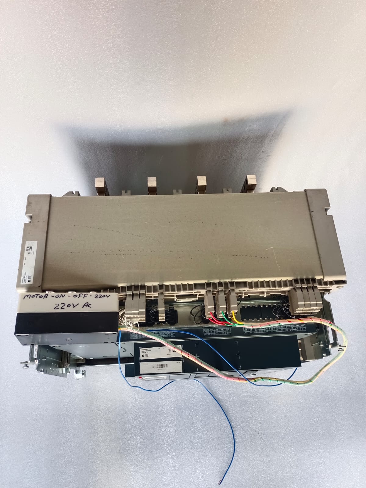 Schneider Electric Masterpact NW40 H1 Air Circuit Breaker (ACB) | High Performance Industrial Grade 4000A Circuit Breaker thumbnail 2