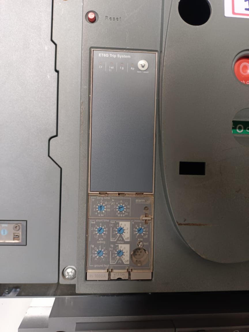 Schneider Electric Easypact MVS10N Air Circuit Breaker (ACB) – High Performance Power Protection System thumbnail 4