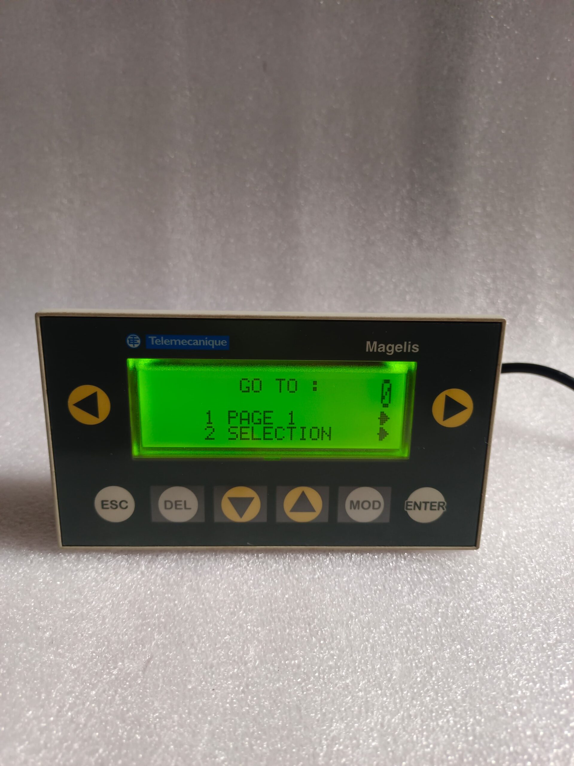 Telemecanique Magelis XBTN400 HMI Operator Panel Industrial Display Interface thumbnail 12