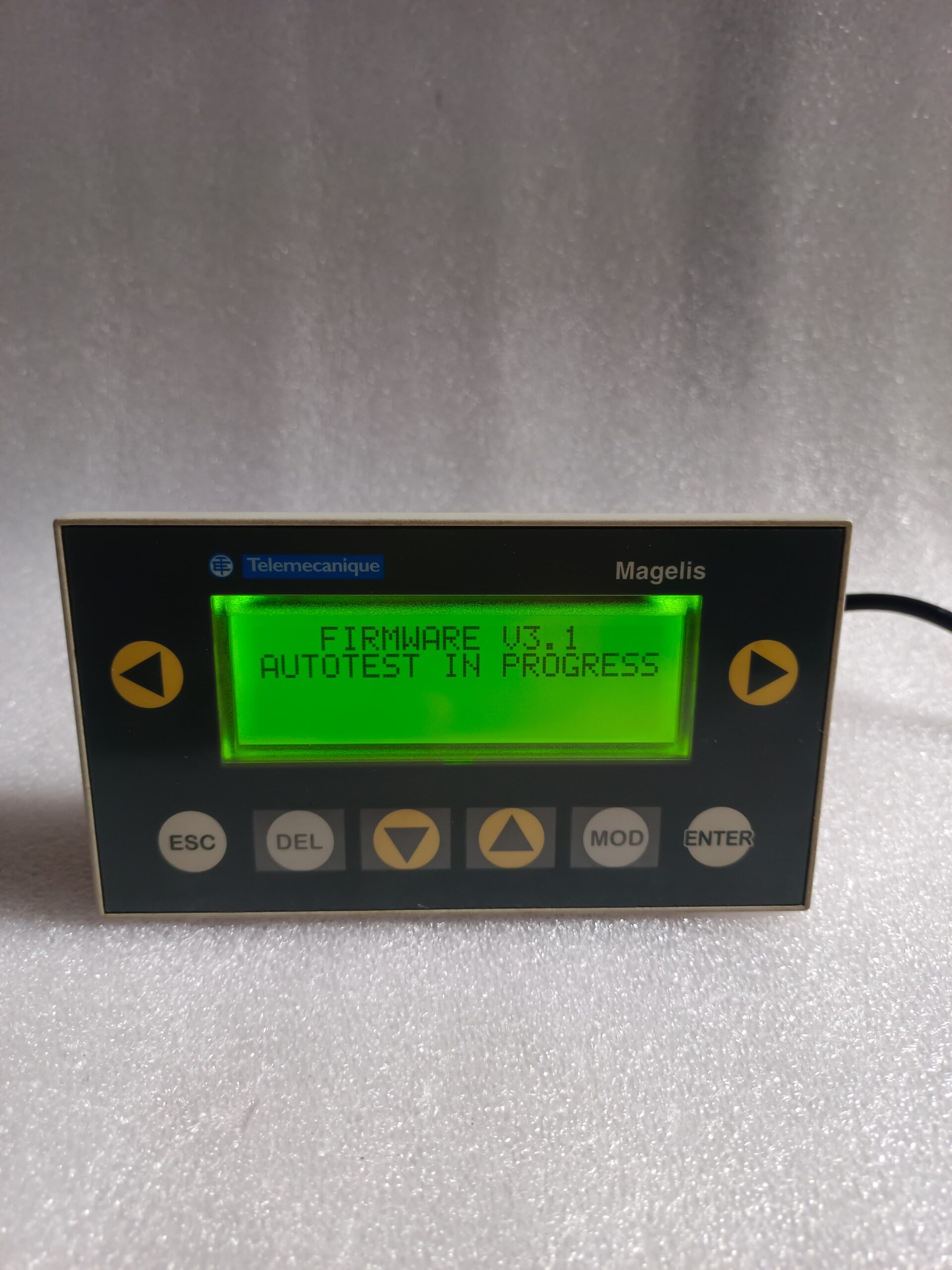 Telemecanique Magelis XBTN400 HMI Operator Panel Industrial Display Interface thumbnail 9