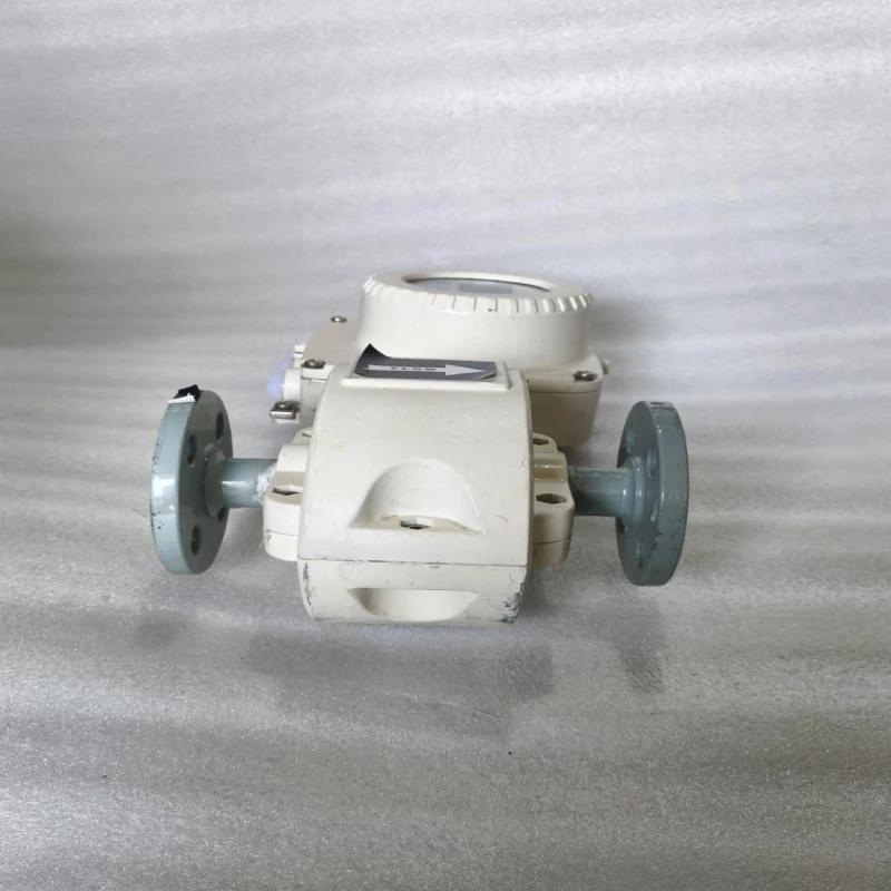ABB FEP311020A1S2A1B1A1A0A1B1C1H1T3 ProcessMaster 300 Electromagnetic Flowmeter thumbnail 5
