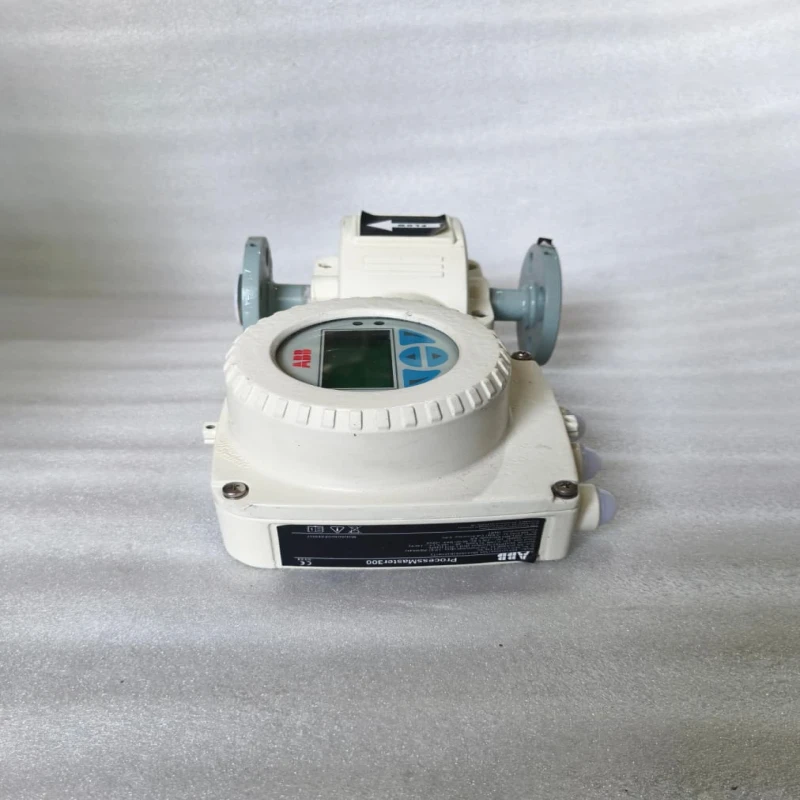 ABB FEP311020A1S2A1B1A1A0A1B1C1H1T3 ProcessMaster 300 Electromagnetic Flowmeter thumbnail 6