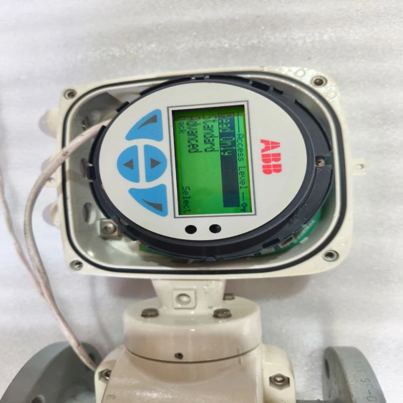 ABB FEP311040A1S2A1B1A1A0A1B1C1H1T3 ProcessMaster 300 Electromagnetic Flowmeter thumbnail 2
