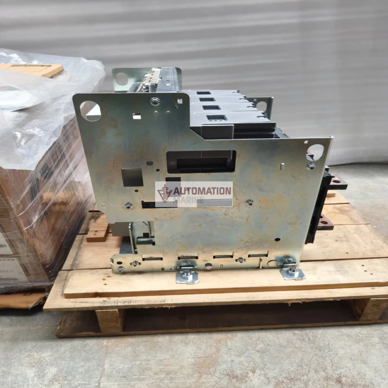 Mitsubishi AE1600-SW 1600Amp 4 Pole Air Circuit Breaker ACB thumbnail 4