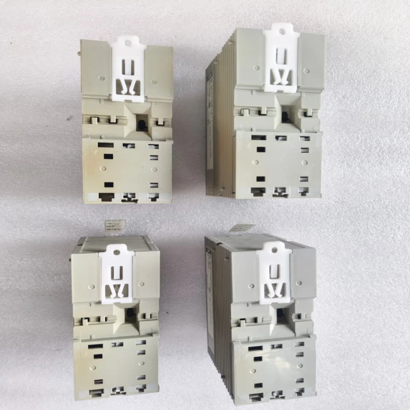 Azbil 83165878-302 PLC CPU Power Supply Module thumbnail 3