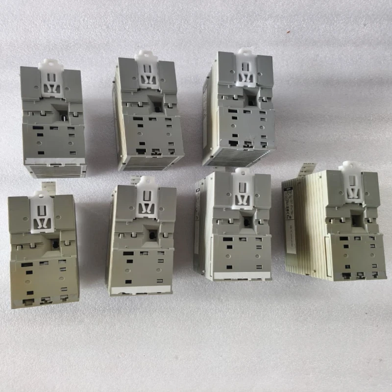 Azbil WY5111W0000 Infilex Multipurpose Building Automation Controller thumbnail 4