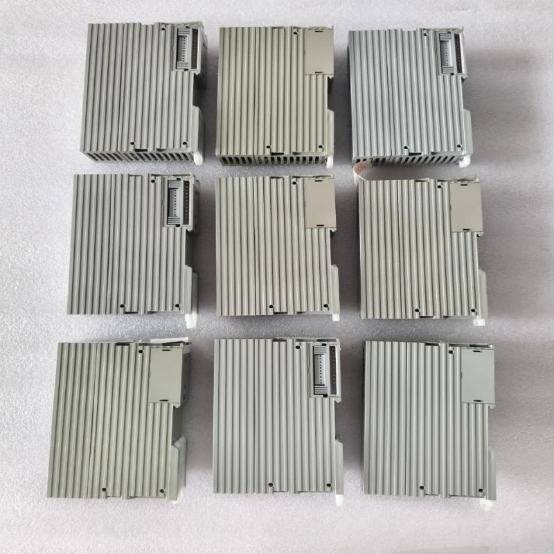 AZBIL RY5008D0000-T I/O Relay Output Module thumbnail 5