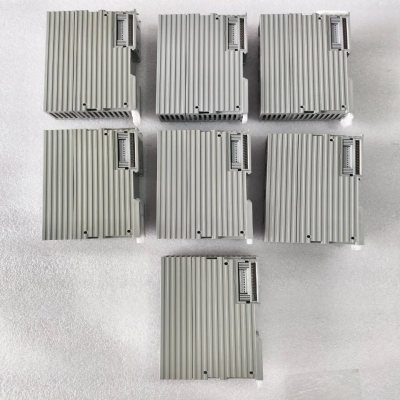Azbil RY5004A0000-T Direct I/O Module thumbnail 7