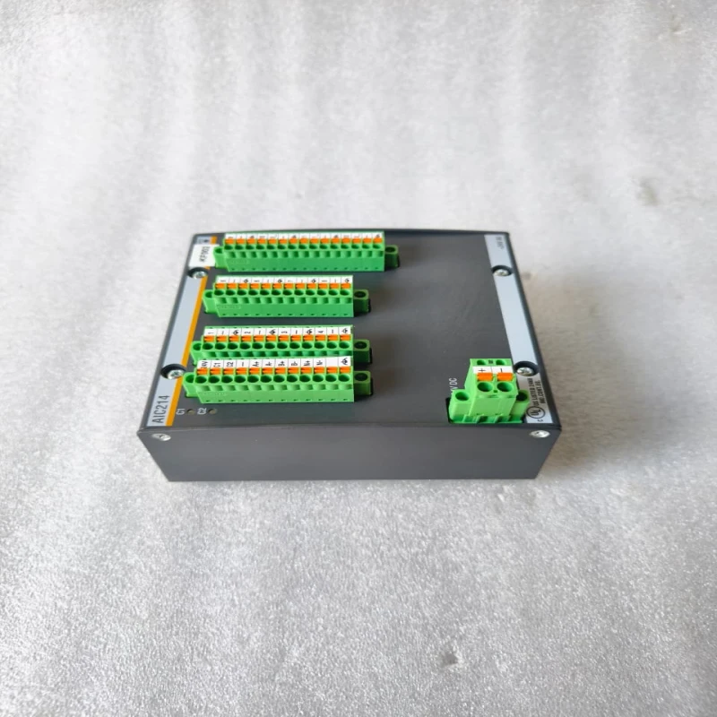 Bachmann AIC214 Analog Input Module – 4 Channel Universal AI | MX200 PLC I/O thumbnail 3