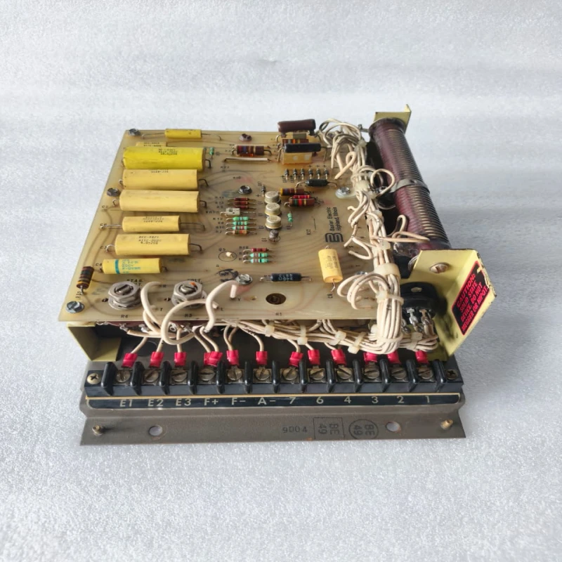 Basler Electric SI4A2B10B3E Static Voltage Regulator (AVR) thumbnail 2