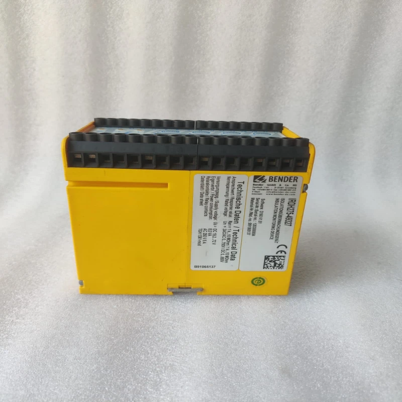 BENDER IRDH275-49327 Insulation Monitoring Device thumbnail 3