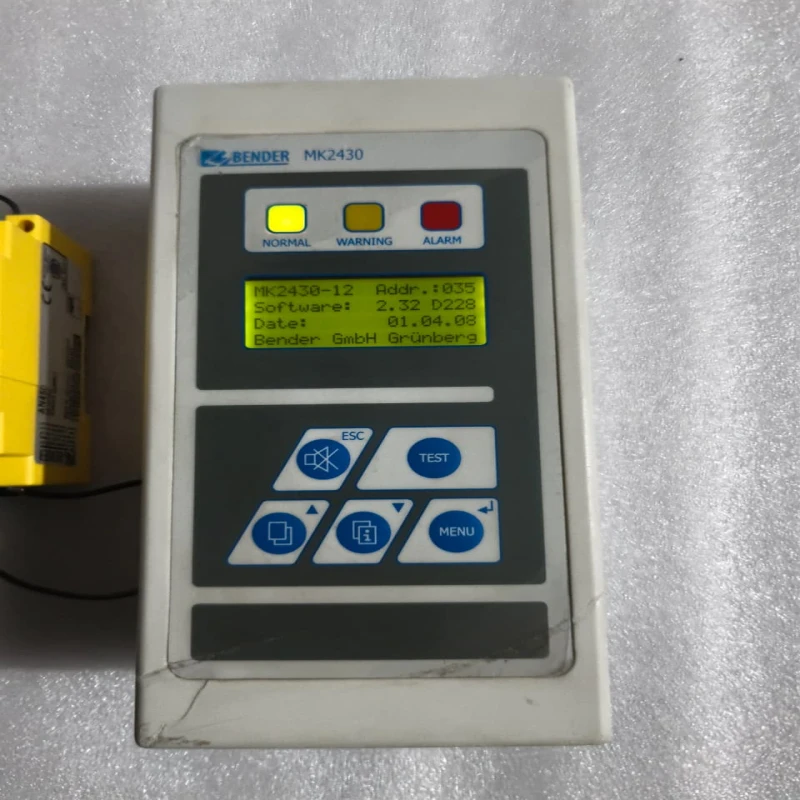 BENDER B95100002 MK2430-12 Remote Alarm Indicator Test Unit thumbnail 10