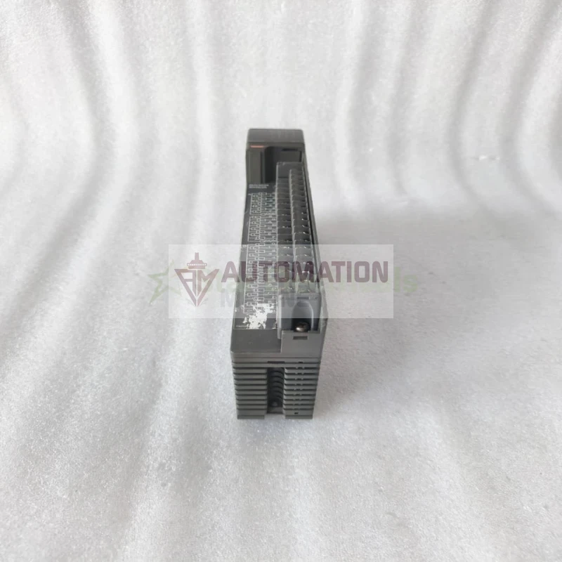 Fuji Electric NS-Y32-R8 Y32-R8 Digital Output Module thumbnail 4
