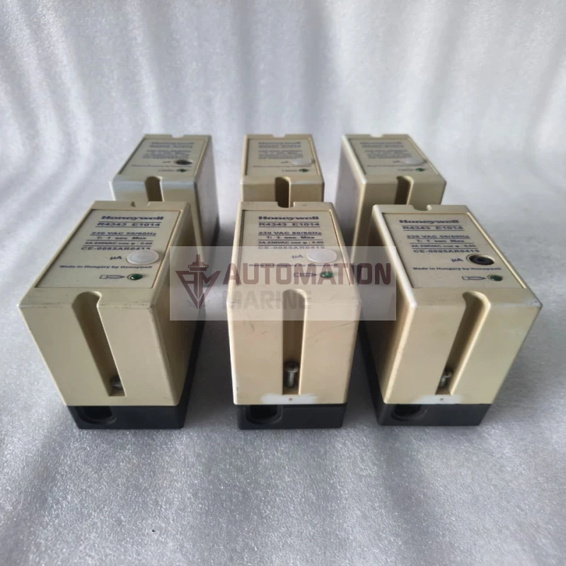 Honeywell R4343E1014 Flame Detector Relay Switch thumbnail 2
