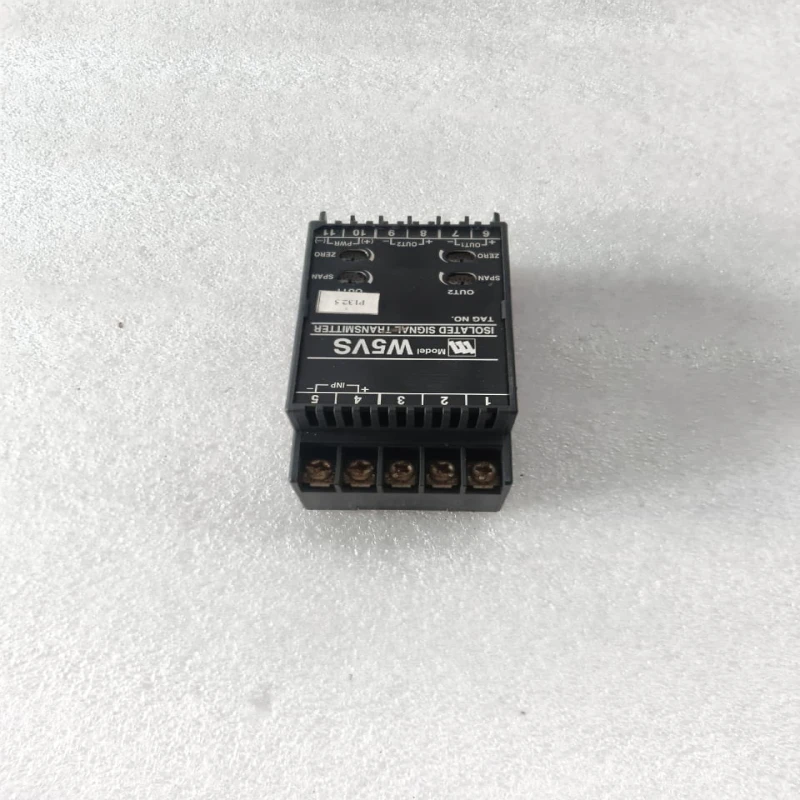M-SYSTEM W5VS-AAA-R Isolated Signal Transmitter thumbnail 2